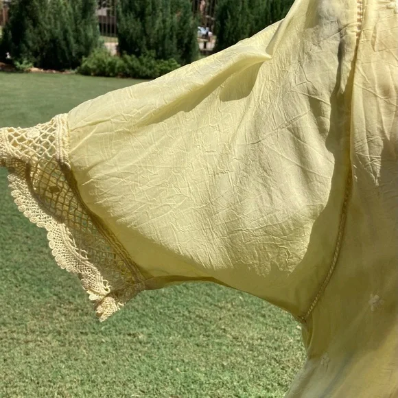 Johnny Was Embroidered Tunic - Picture 10 of 12